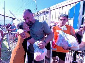 Frango Na Mesa beneficiou mais de 15 mil famílias com 30 toneladas de frangos